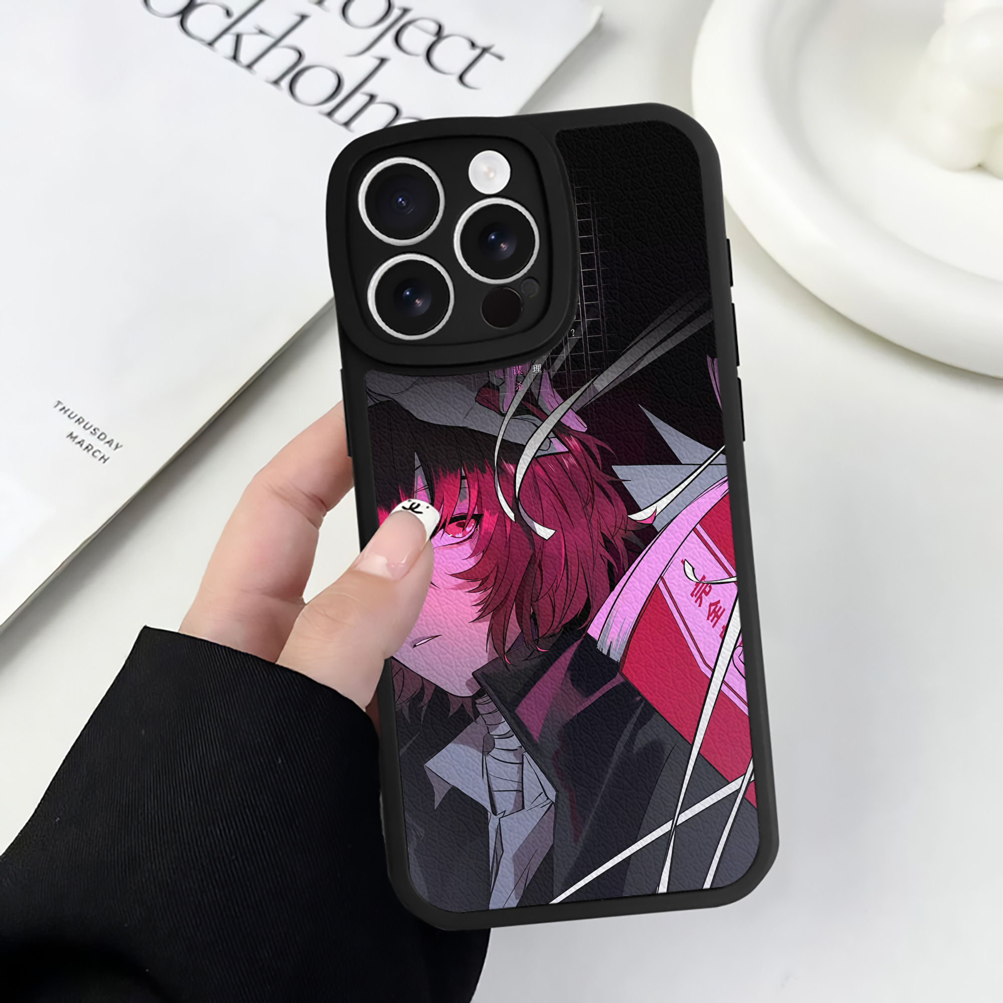 （画像用） 文豪ストレイドッグス Bungo Stray Dogs 【iPhone 16シリーズ対応】シリコンスマホケース（レザー調） 材質：シリコン